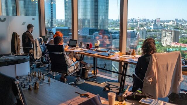 Working together at an office during an internship abroad.