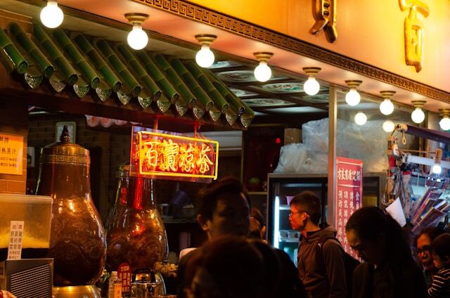Getting street food while interning in Hong Kong.
