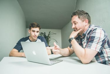 A parent talking to their child about doing an international internship with The Intern Group.