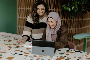 Interns using confident language during their internship abroad.