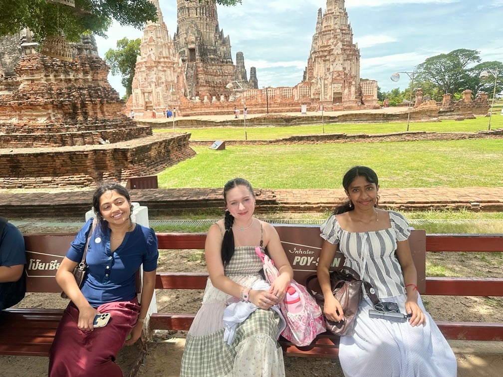 Exploring Bangkok with other interns during an international hospitality internship