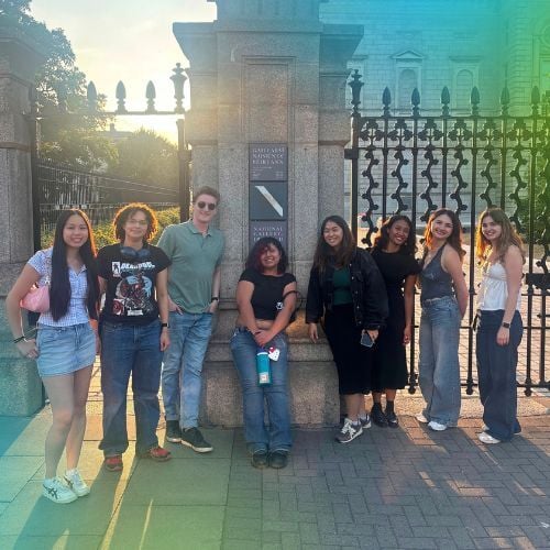 Going to a museum at the weekend during a journalism internship in Dublin
