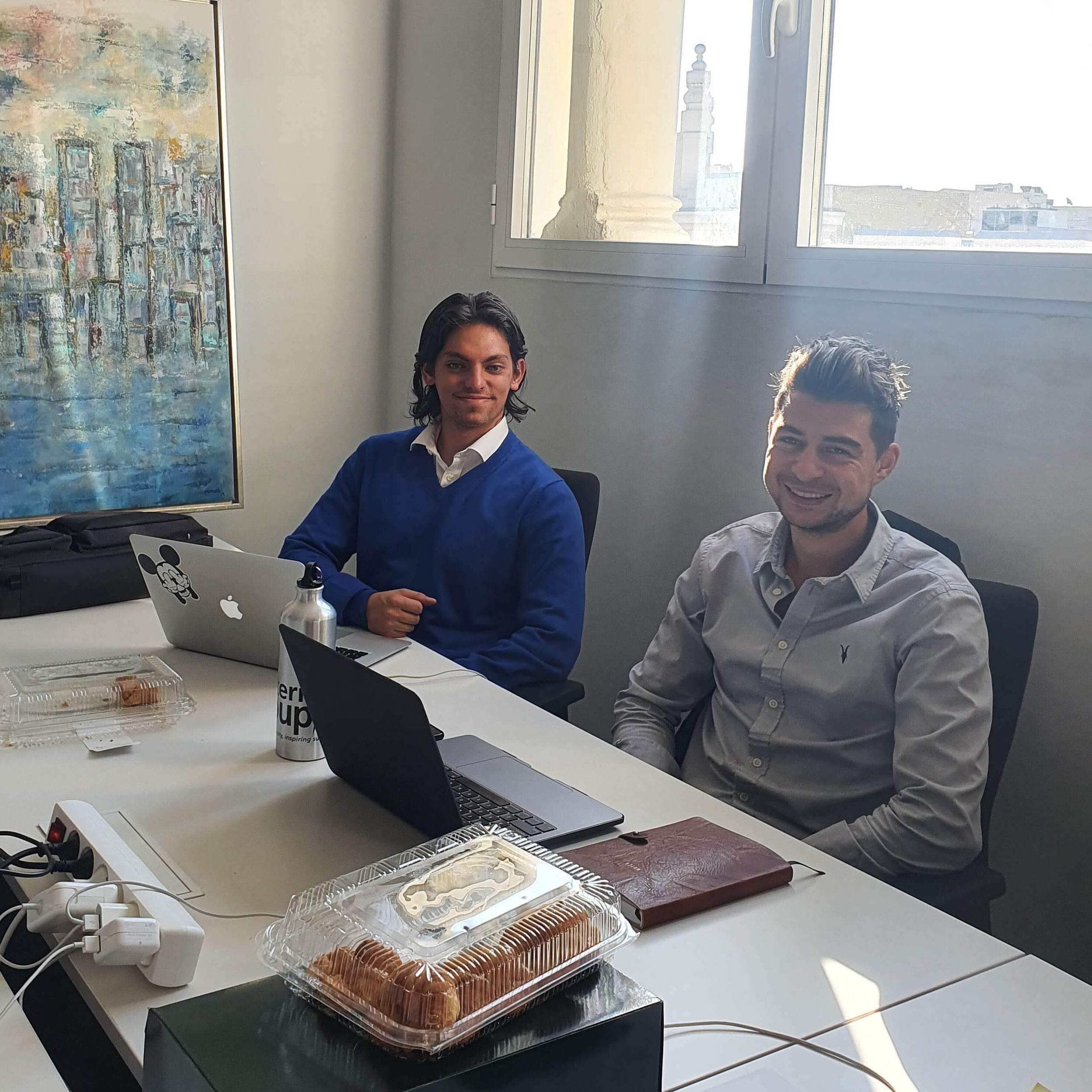 Completing a remote marketing internship
