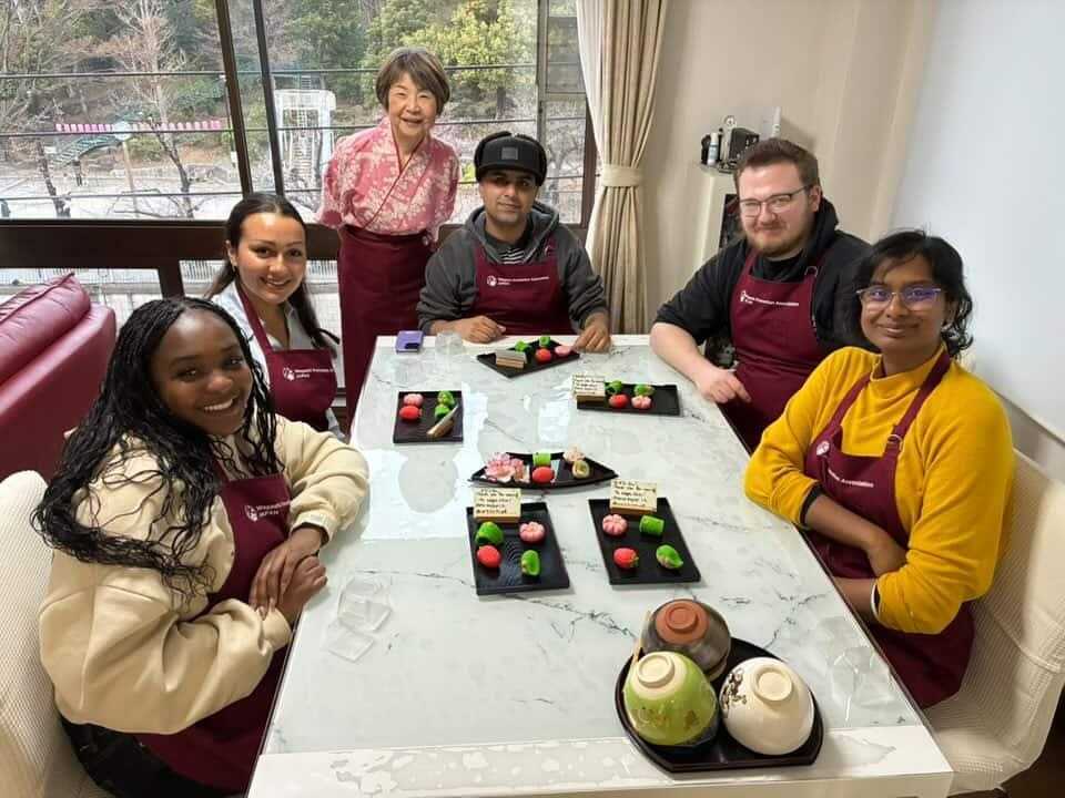 Making traditional Japanese sweets in Tokyo