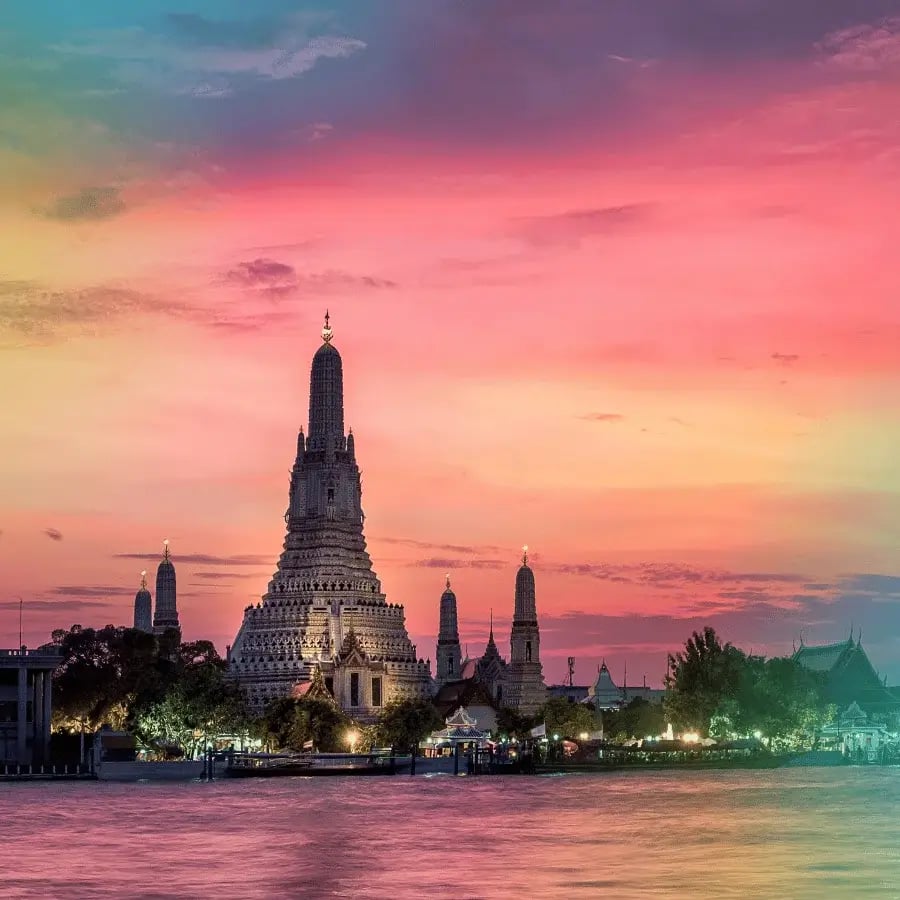 View of a temple in Thailand during a Bangkok marketing internship