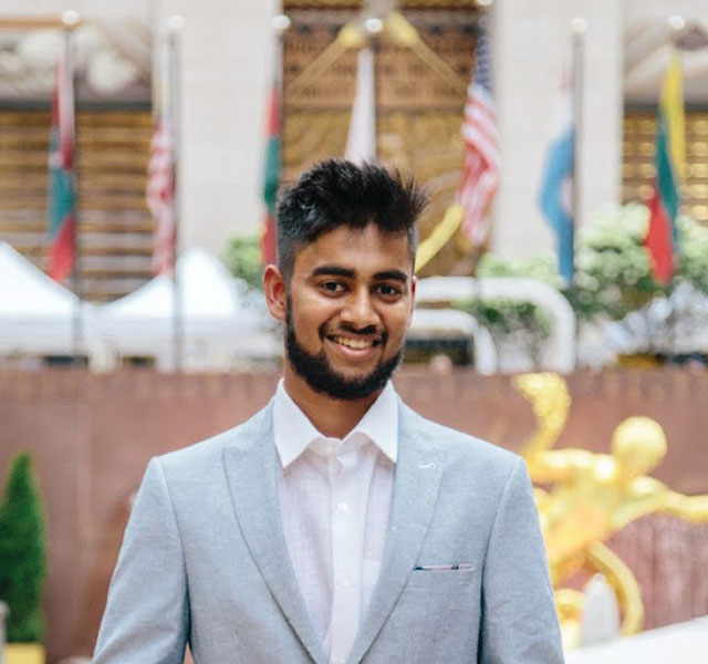 A man dressed smart for his New York consulting internship